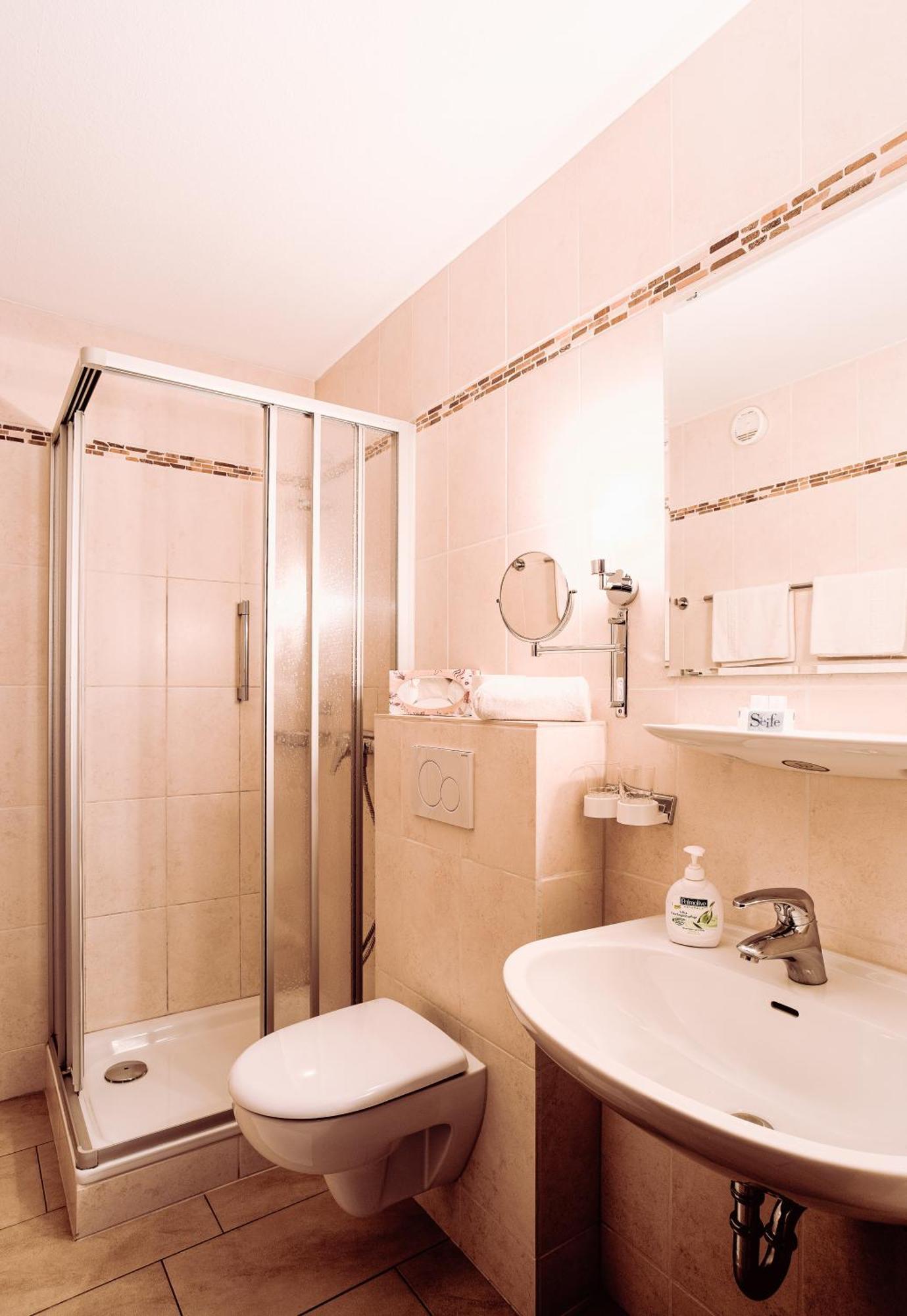 באד פטרסטאל-גריסבאך Hotel Schauinsland מראה חיצוני תמונה